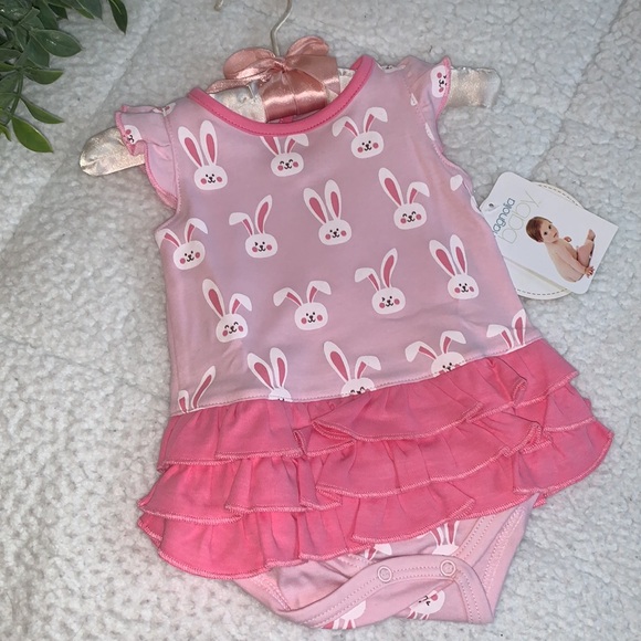 NWT Magnolia Baby Bunnies Pink Ruffle Bodysuit Onesie 3M - Picture 3 of 8